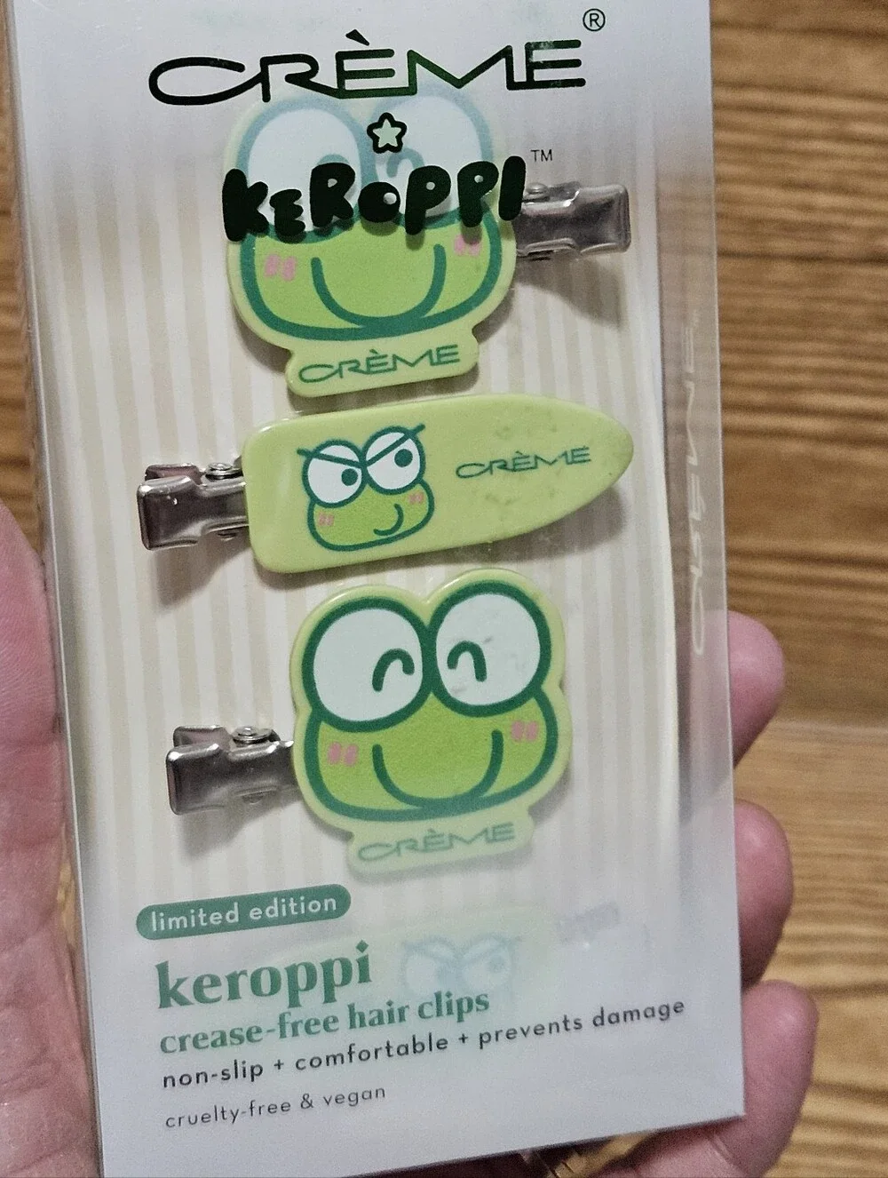 Keroppi Creme Shop Crease Free Hair Clips